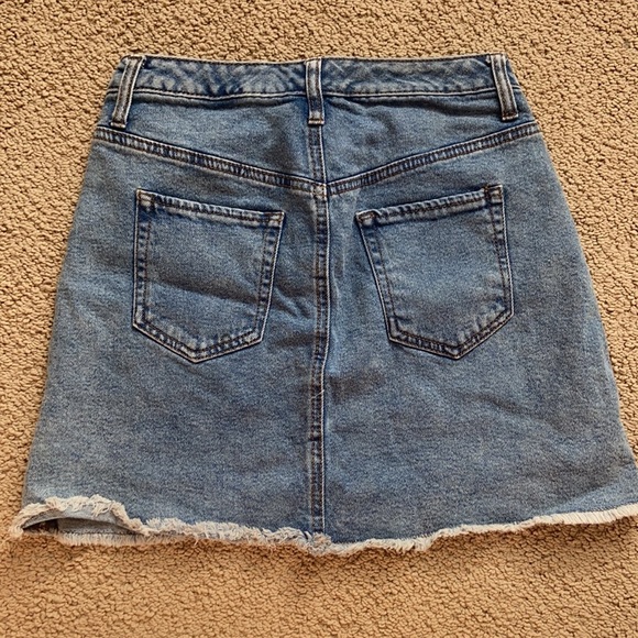 Jean Skirt with Studs - Picture 6 of 6